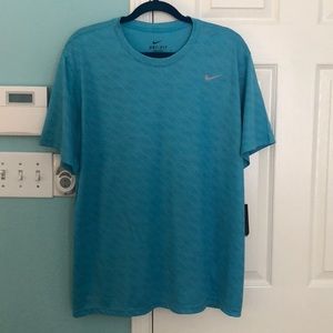 NWT Dri-fit Nike men’s shirt